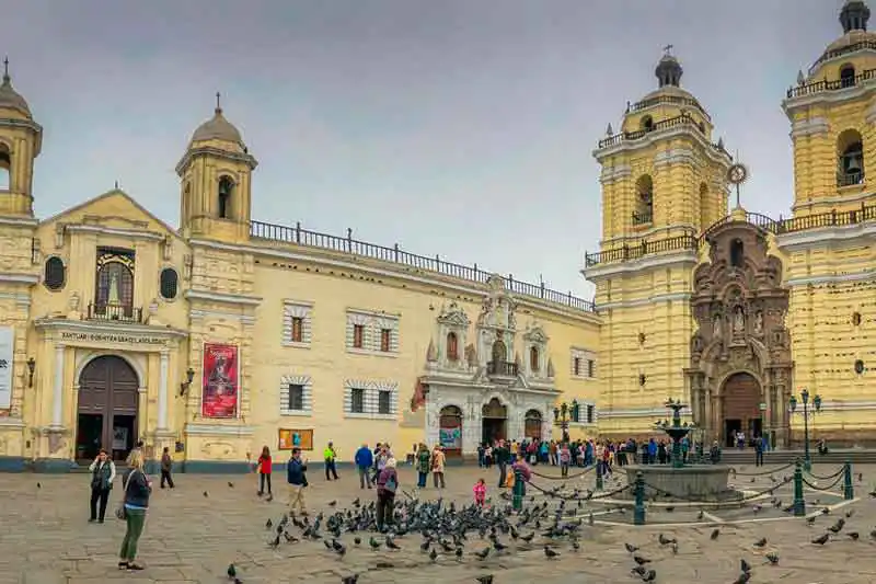 Lima Tour
